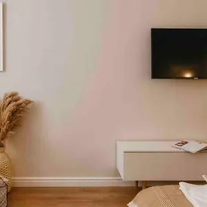 Appartamento Bright - Location - Old Town + Netflix, Bucarest